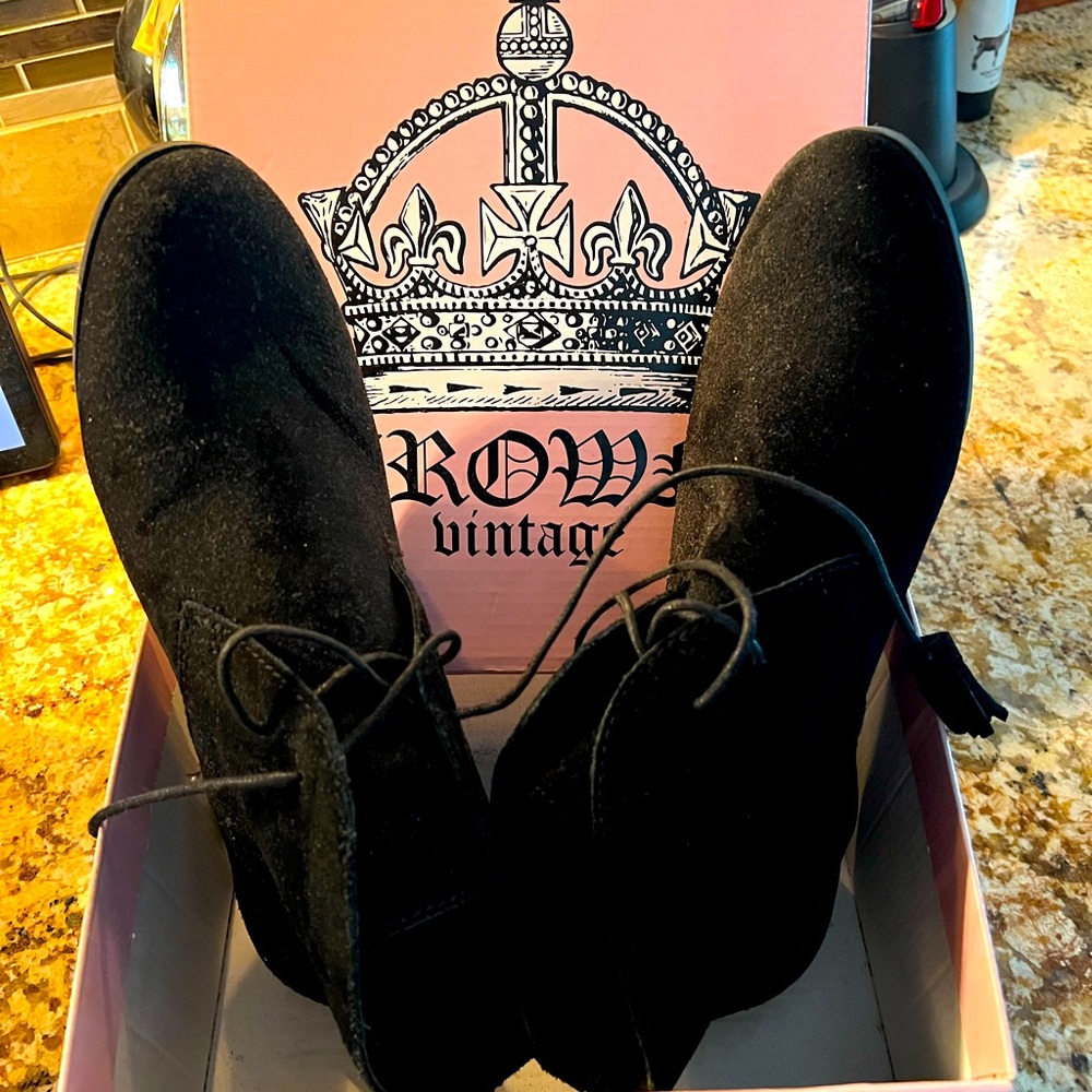 Crown Vintage Black Suede Wedge Boots